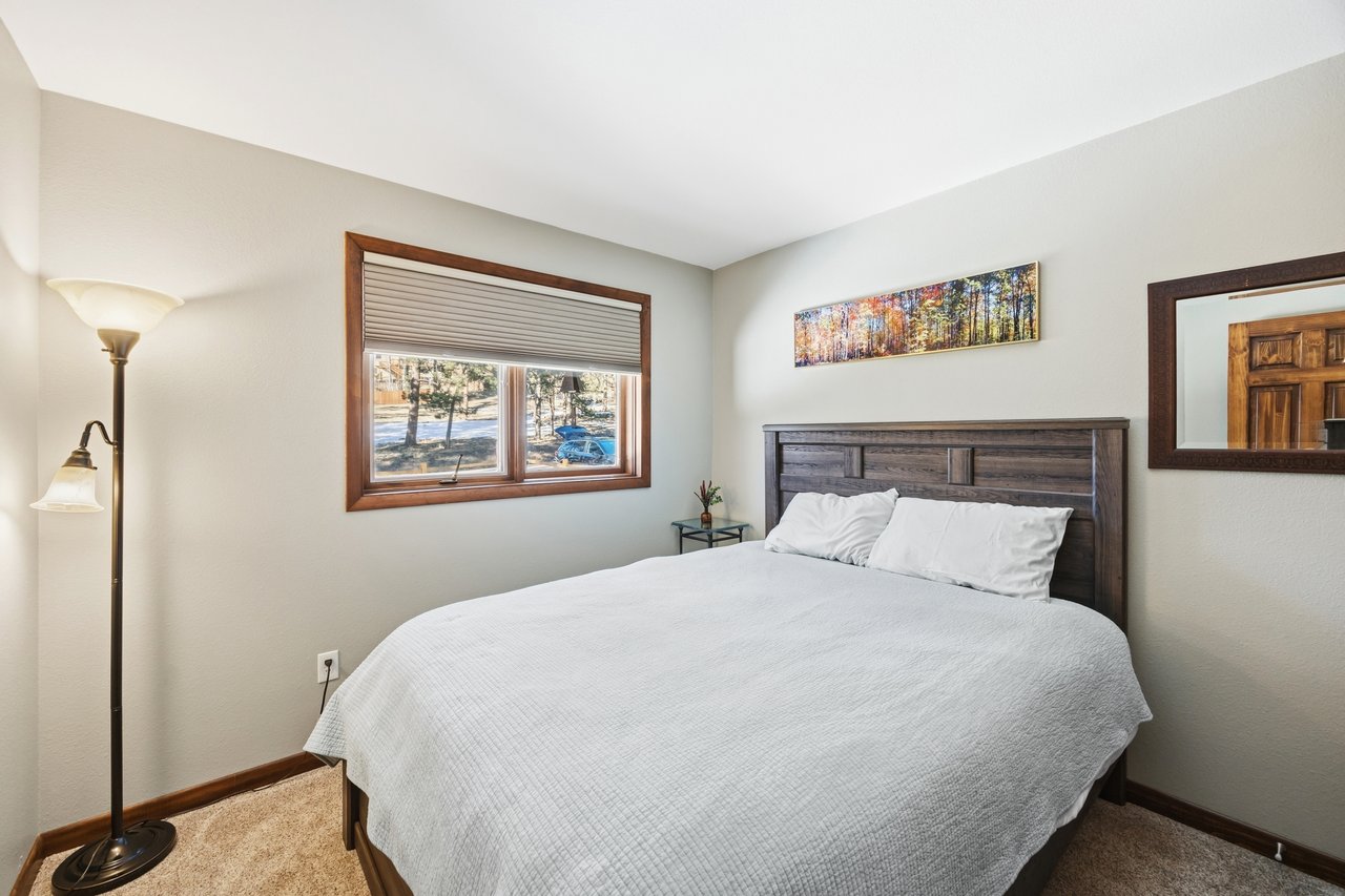 607 W Lovell Gulch Road