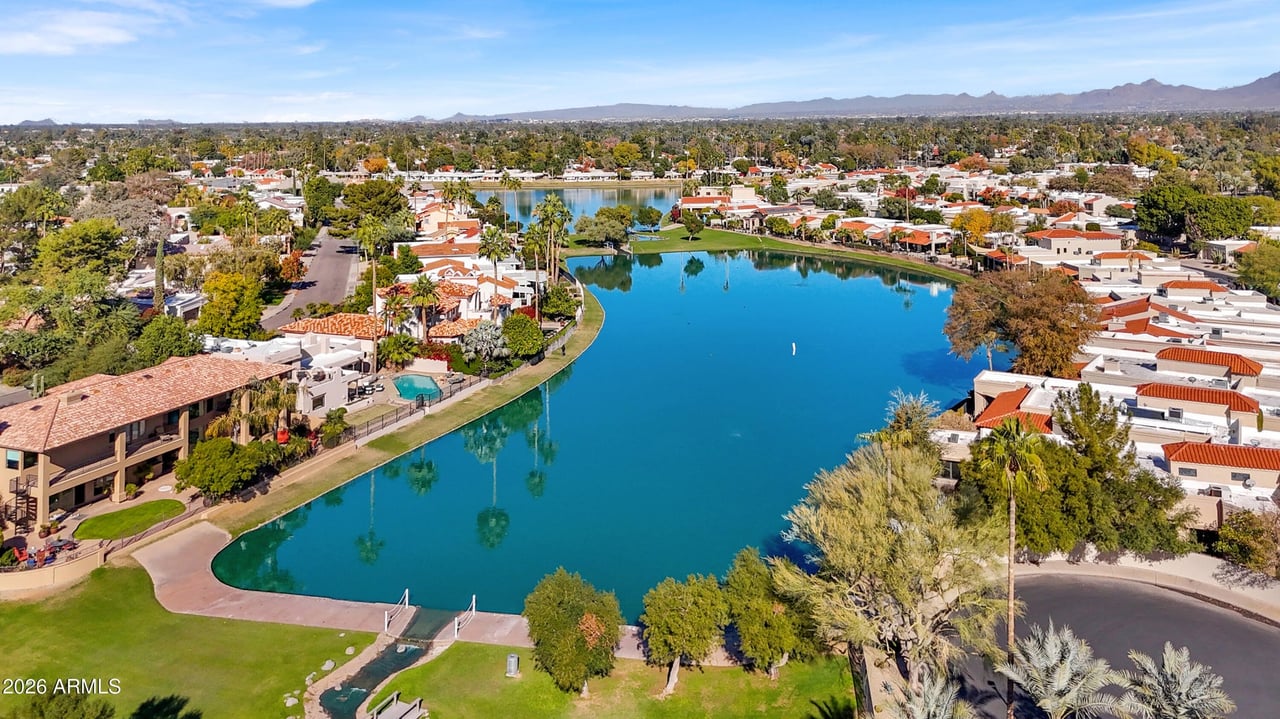 8462 E SAN BERNARDO Dr