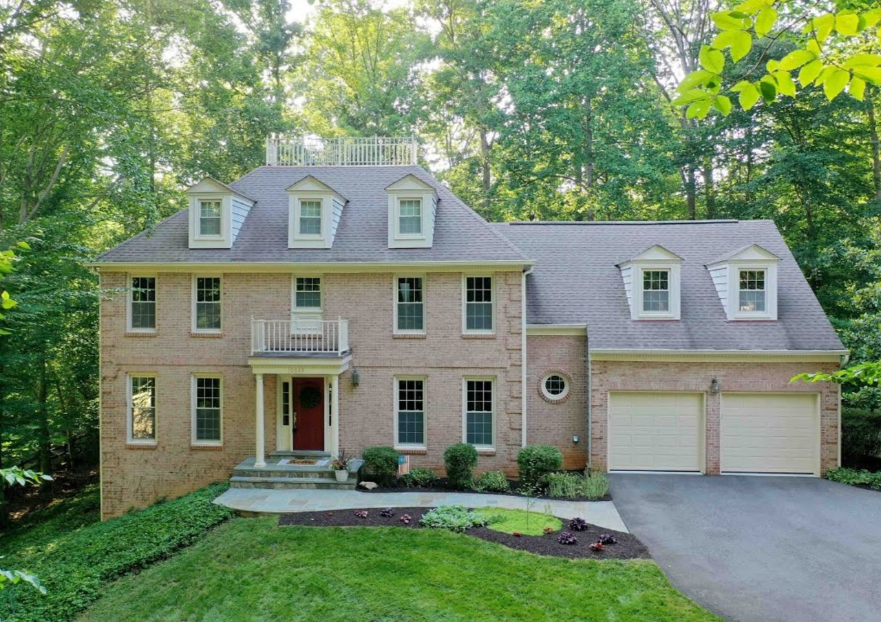 Private Setting, but Close to Everything! 10669 Canterberry Rd, Fairfax Station VA