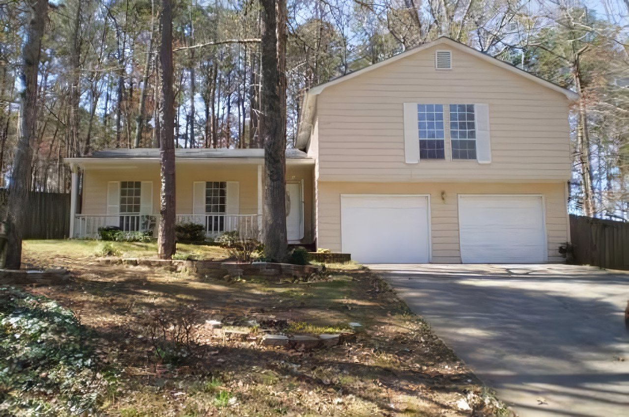 3852 Everett Ct