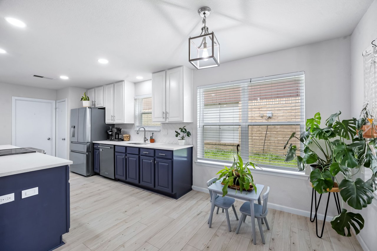 656 Red River Drive, Lewisville, Texas 75077