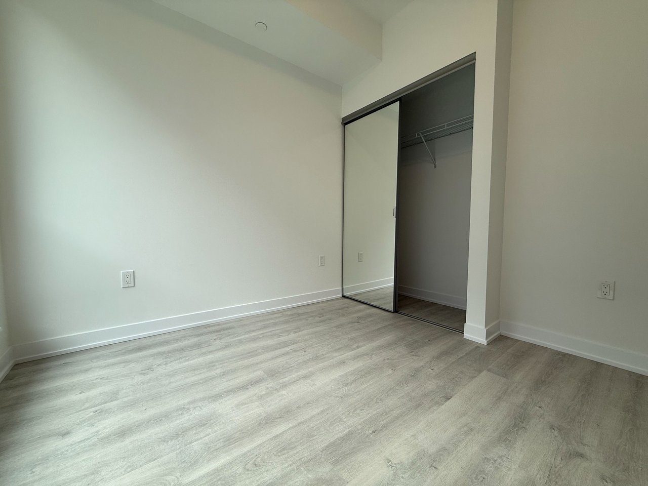 15 Richardson Street S 618