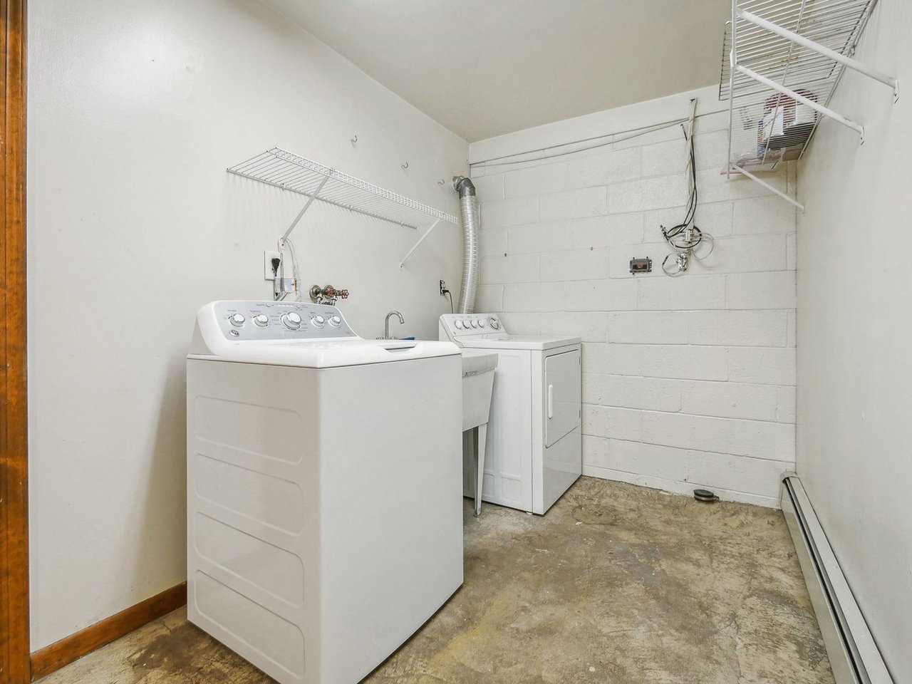 Exclusive Duplex Listing 2 Colby Court Lincoln Park, NJ