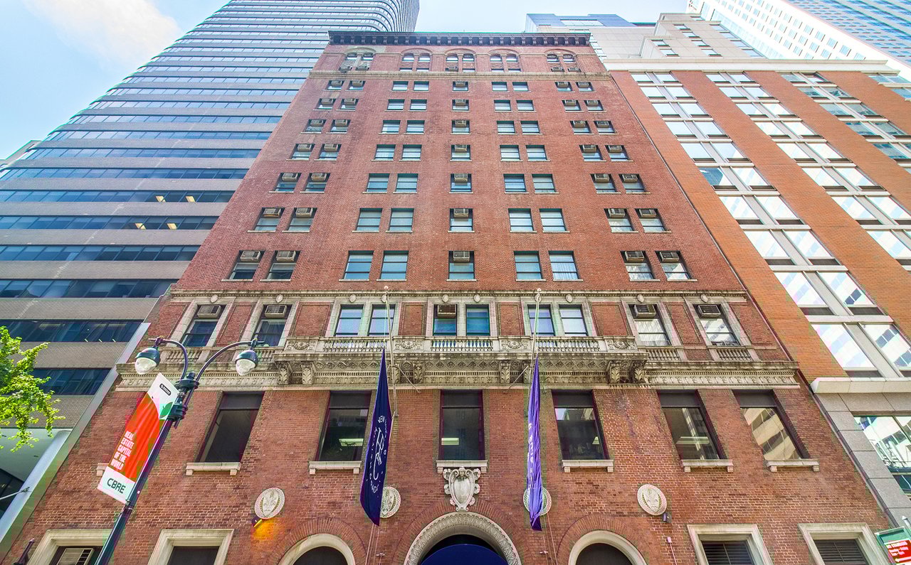 132 East 45th Street