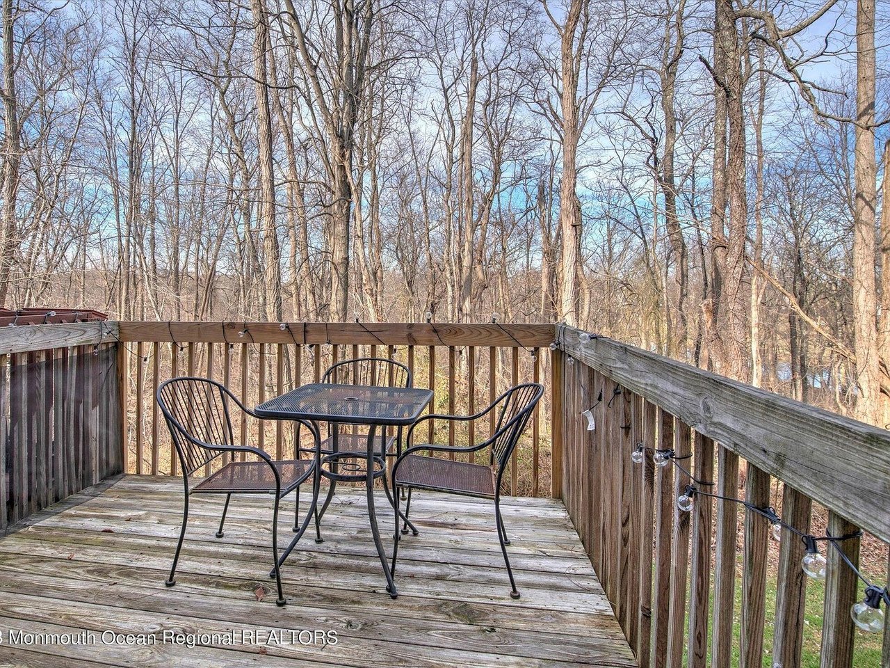 52 Smock Court