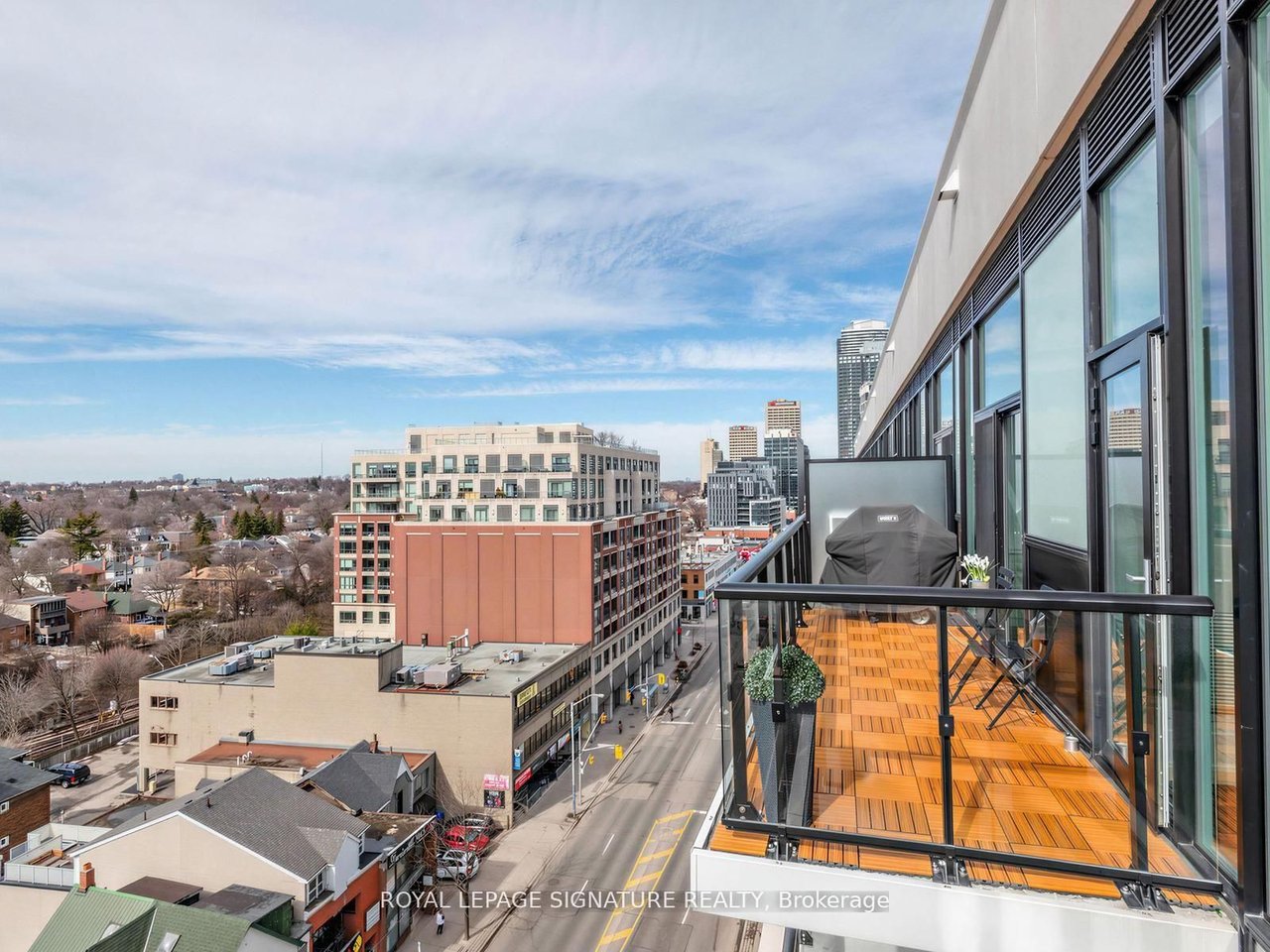 J. DAVIS HOUSE PENTHOUSE 