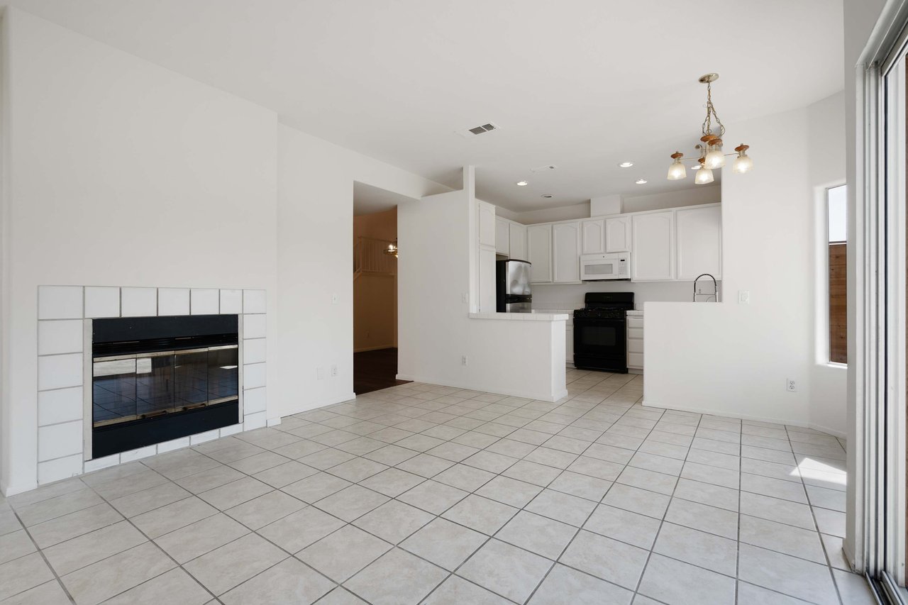 1472 Golfcrest Pl