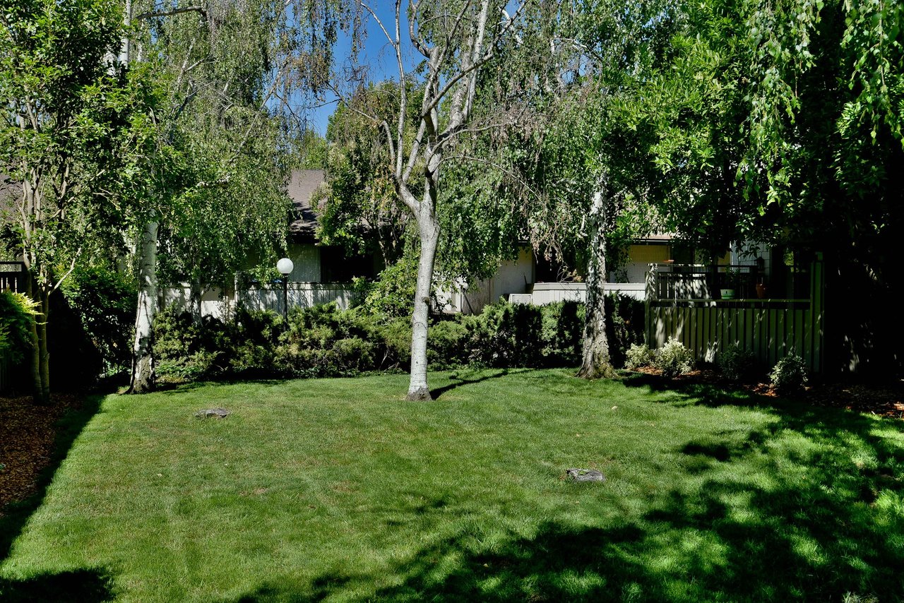 1489 Marchbanks Dr. #3, Walnut Creek