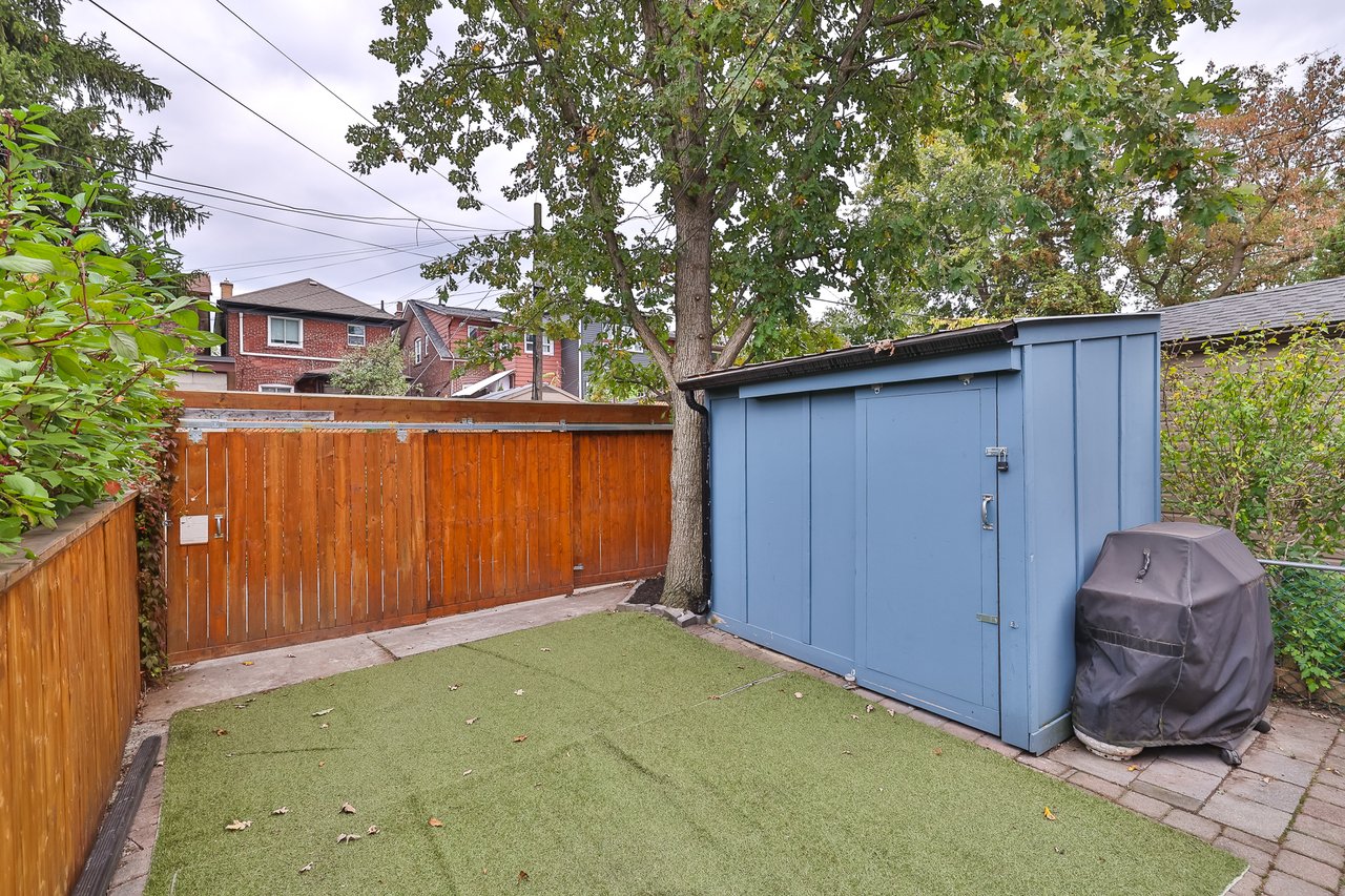 SOLD; Prime Humewood Locale!