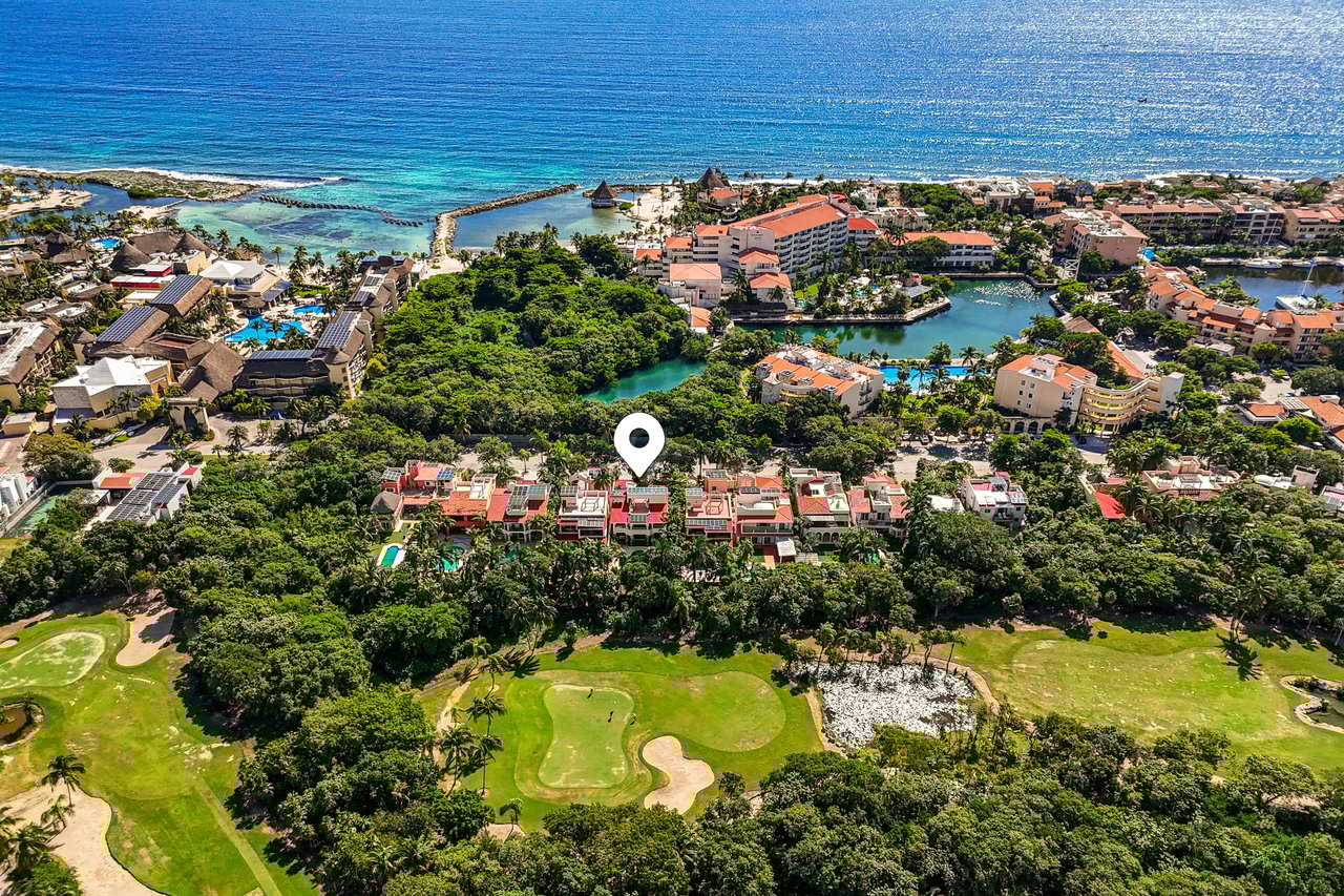 Villa Orquídea Puerto Aventuras | Golf-Front Luxury Estate