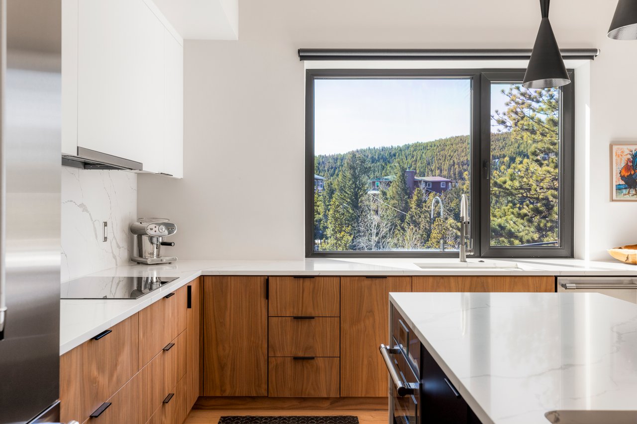 103 W Wildewood Drive