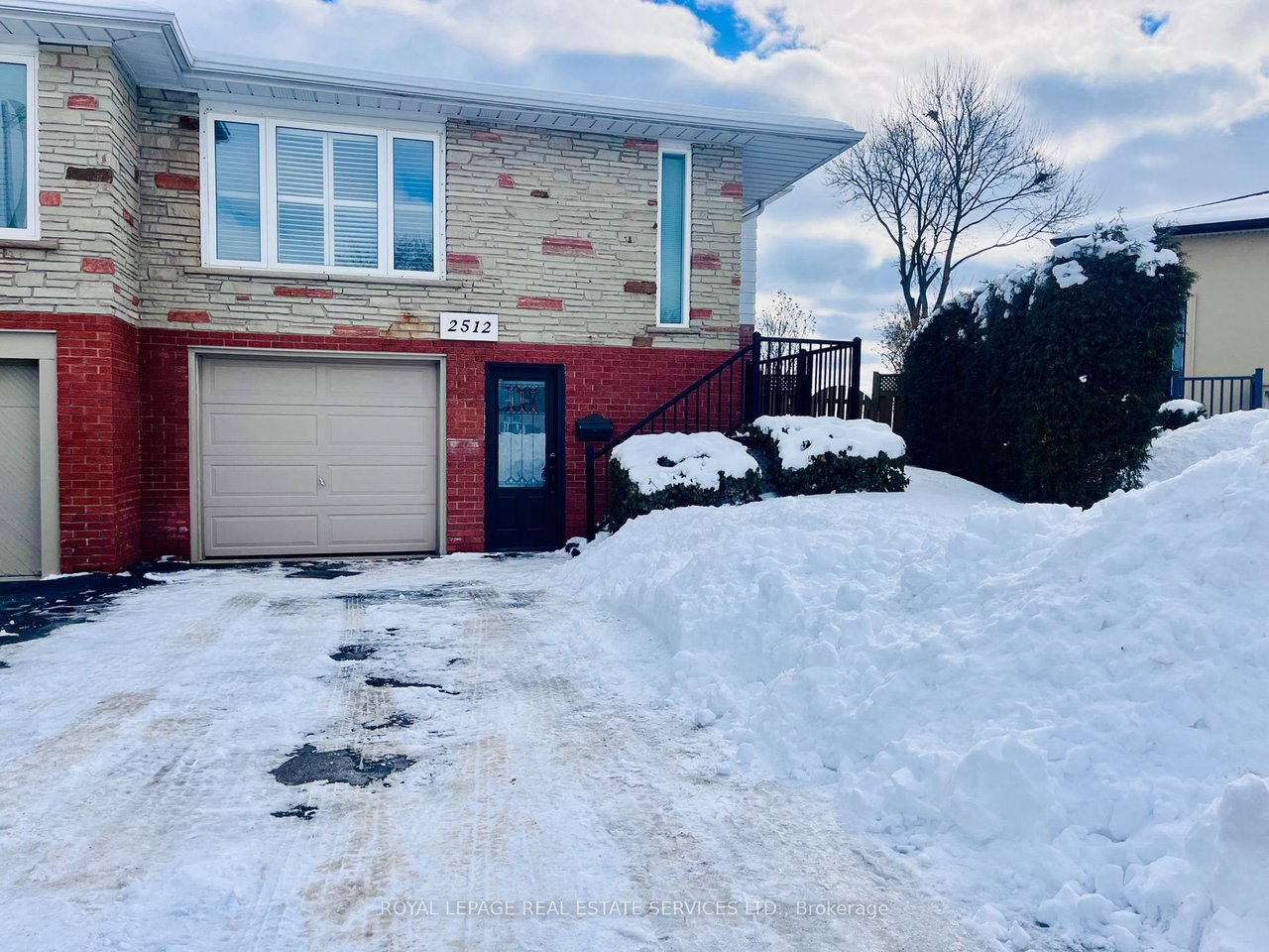 2512 Harman Crt