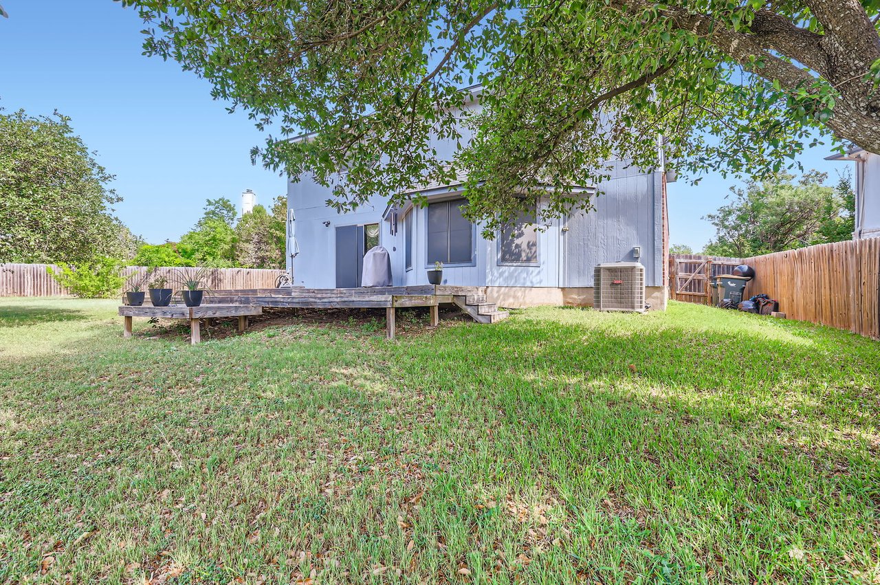 15300 lola Cove