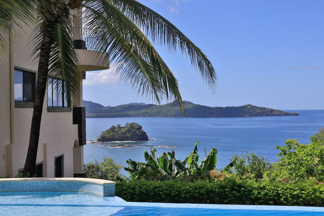 Flamingo Cove 3 | Spectacular Ocean Views in Playa Flamingo