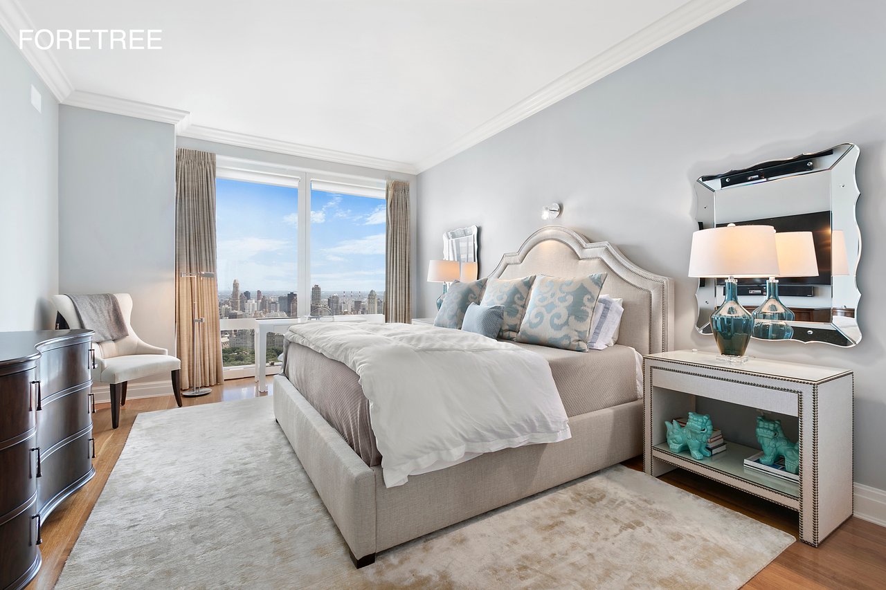 25 Columbus Circle #65B