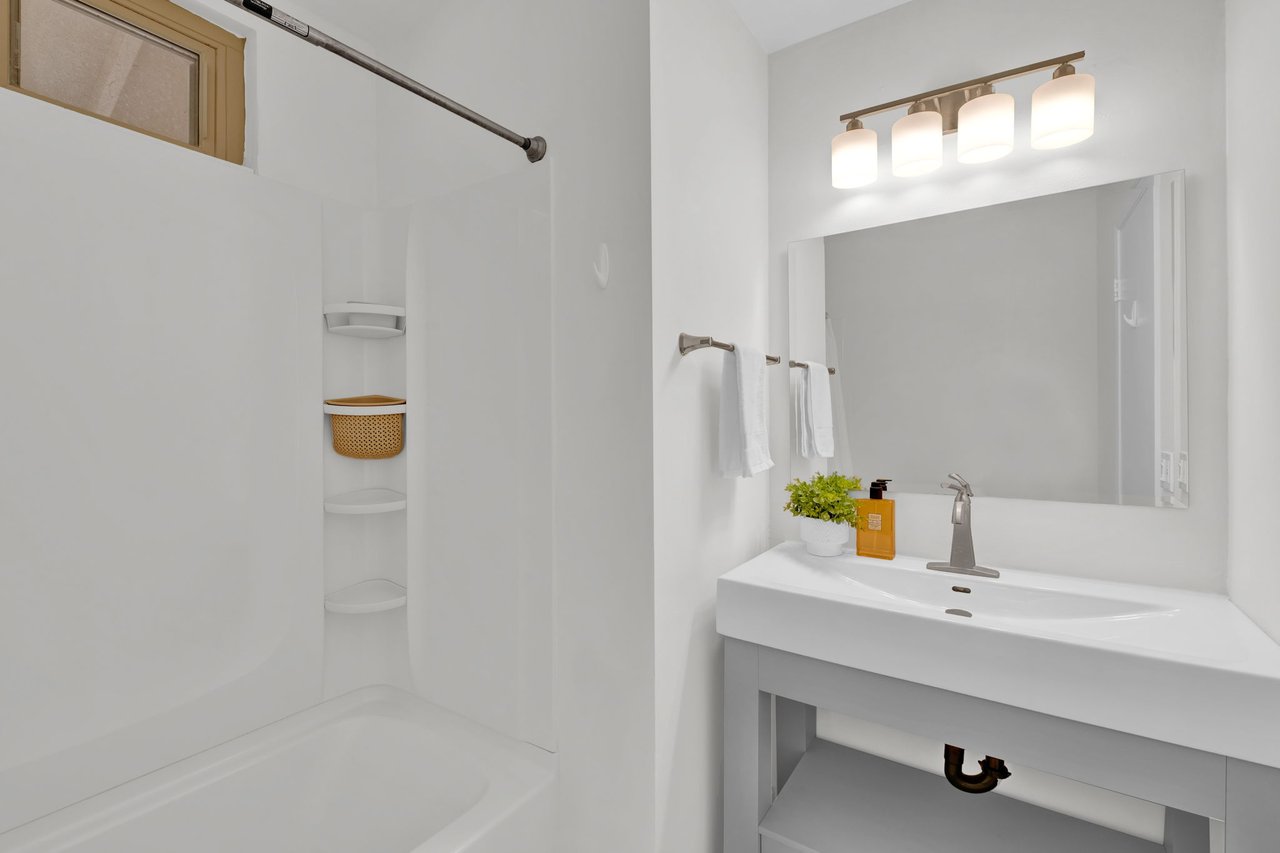 1812 Countrywood Ct.