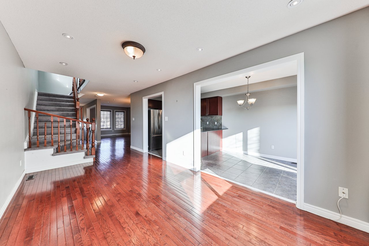 2280 Baronwood Dr Unit 18, Oakville