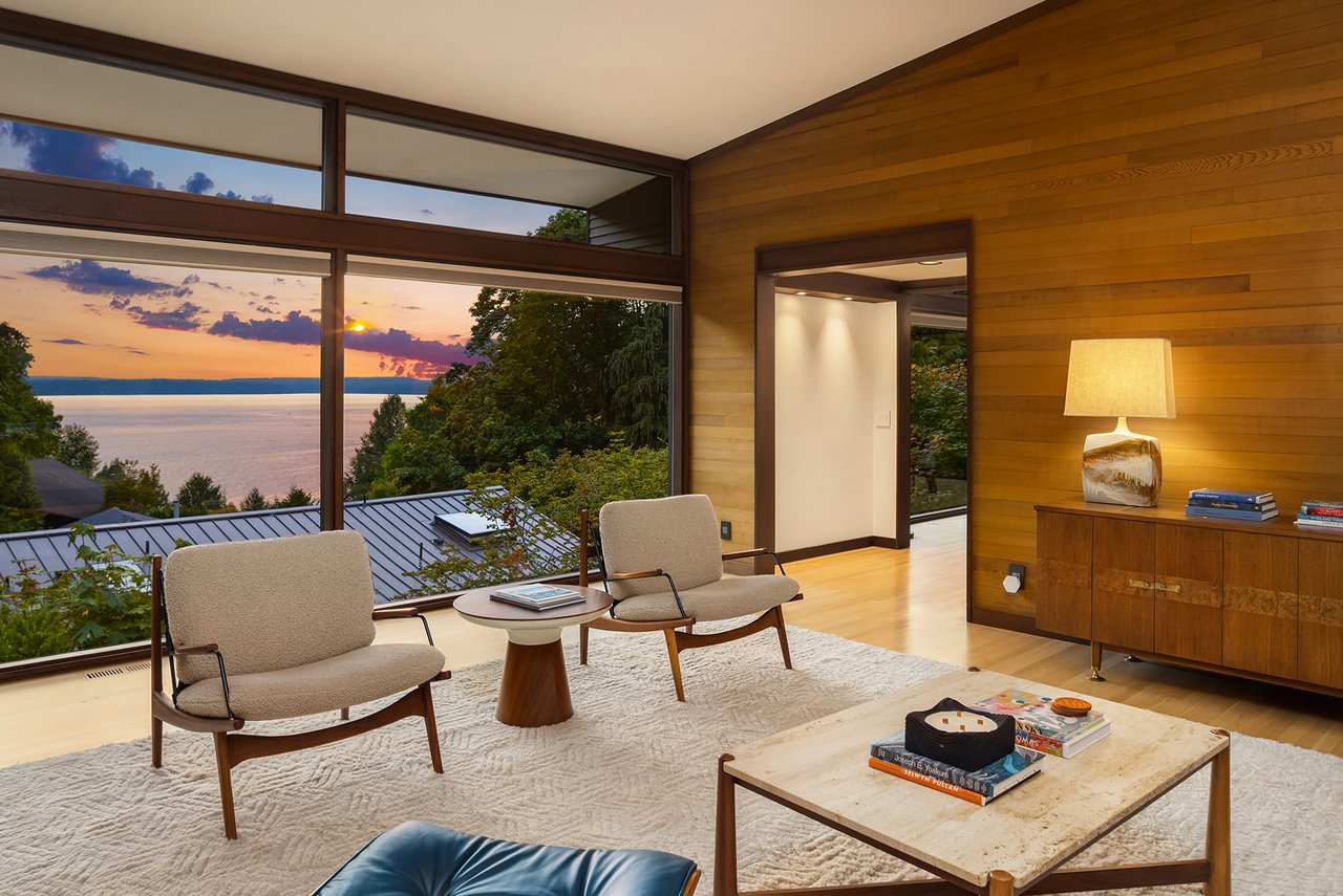 4343 W McLaren Street