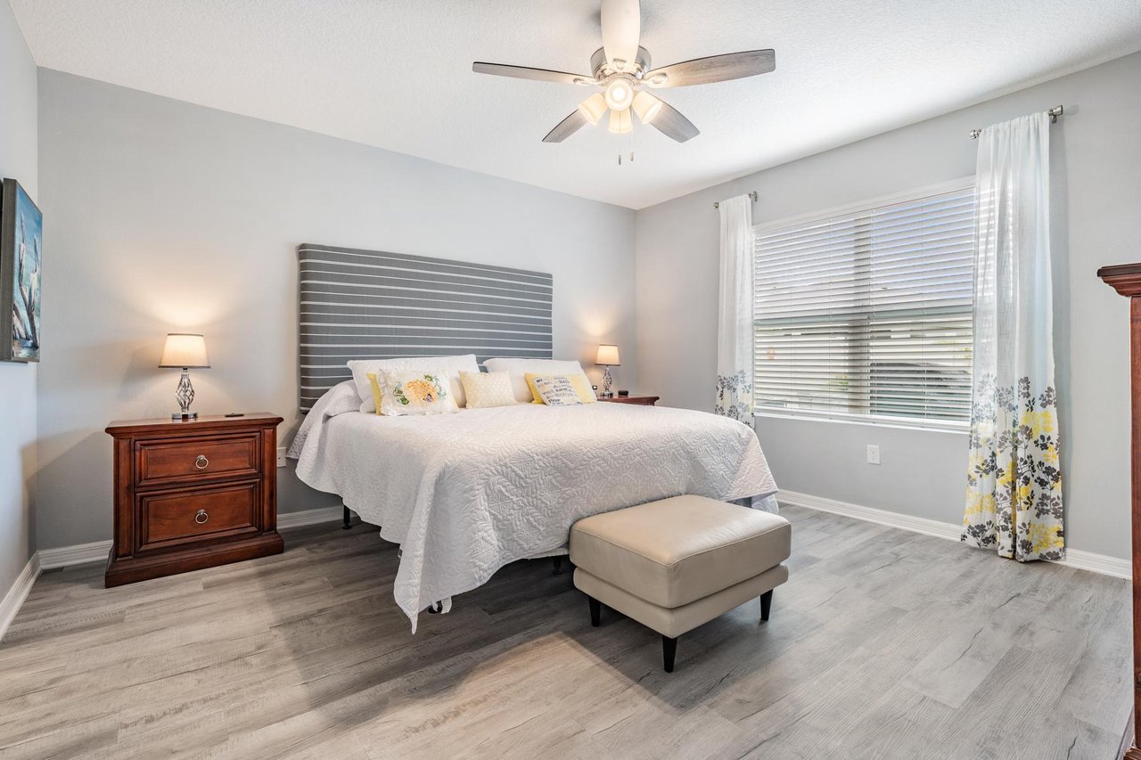 Turnkey Oasis in Epperson Lagoon