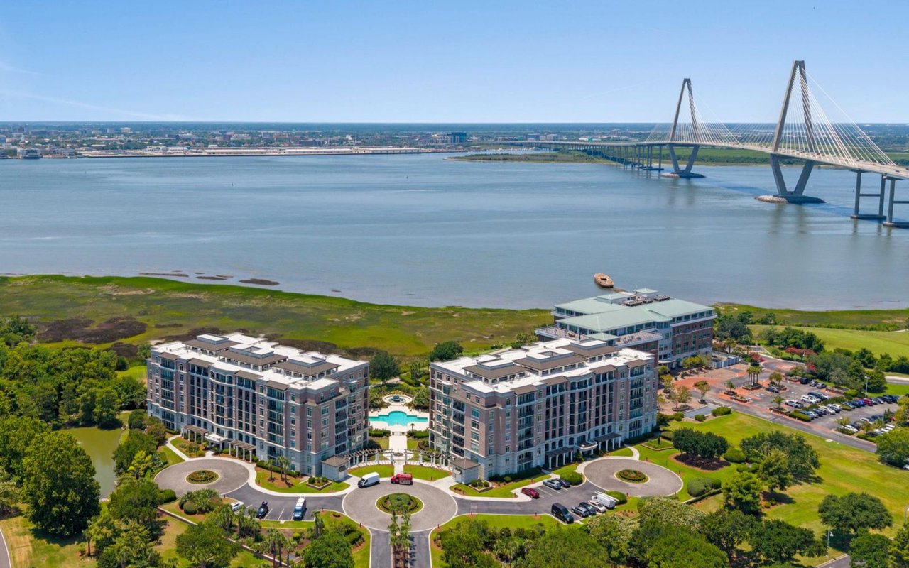 For Sale – Luxury Charleston Condominiums