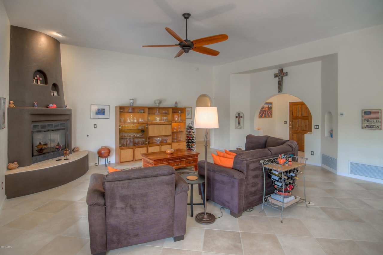 11570 Kelly Rae Pl