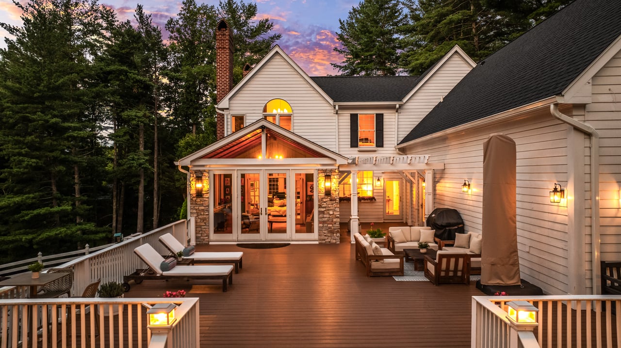 Waterford Colonial