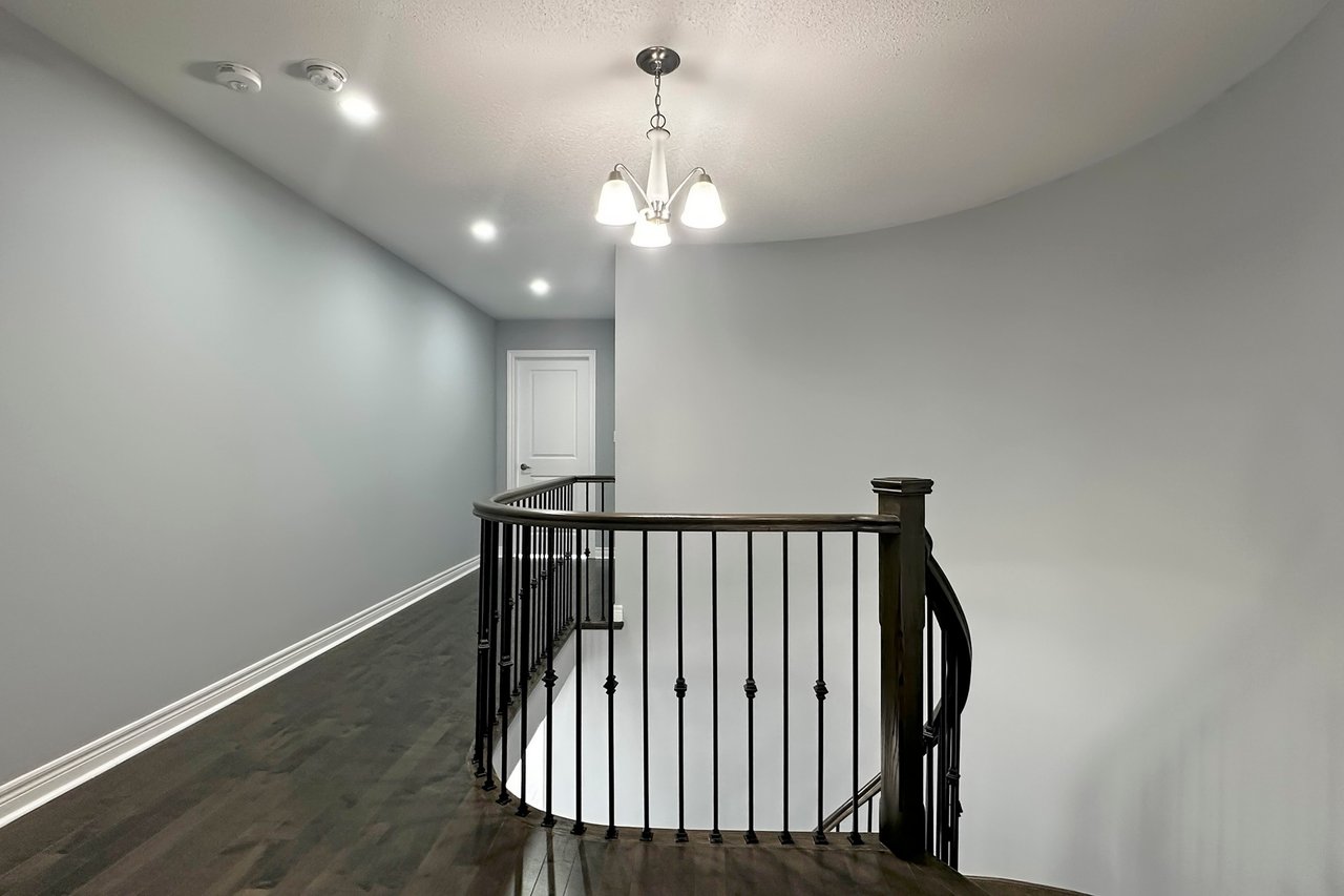 227 Inverness Way