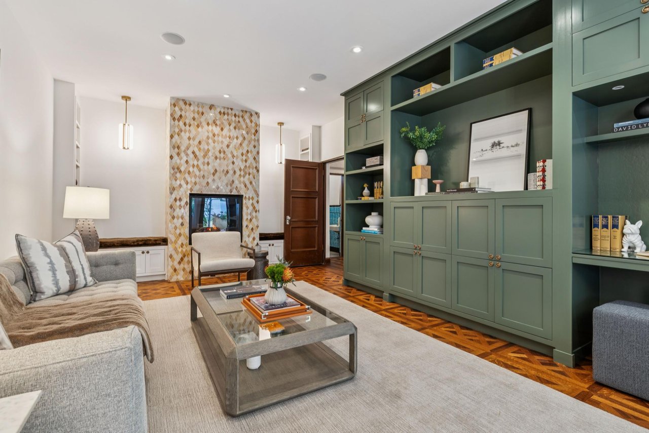 Historic Marina Boulevard Property with Stunning Views