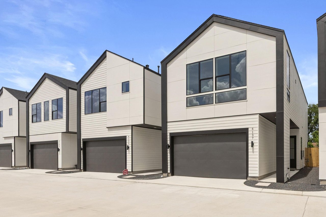 Ocean Estates in Houston, TX