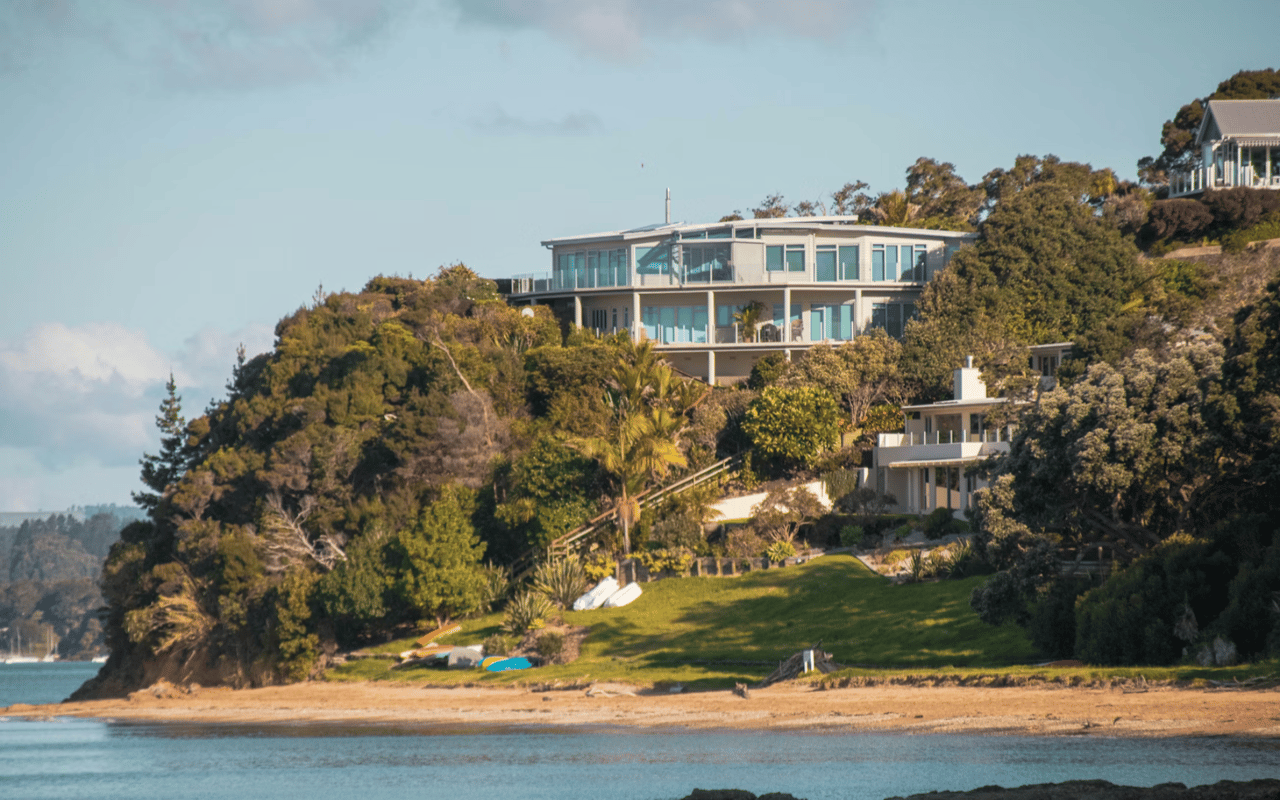 Off-Market Sales in Malibu: How Luxury Deals Get Done Quietly