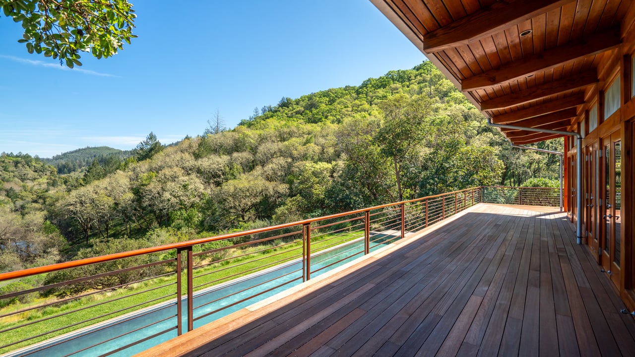 Leslie Creek Retreat