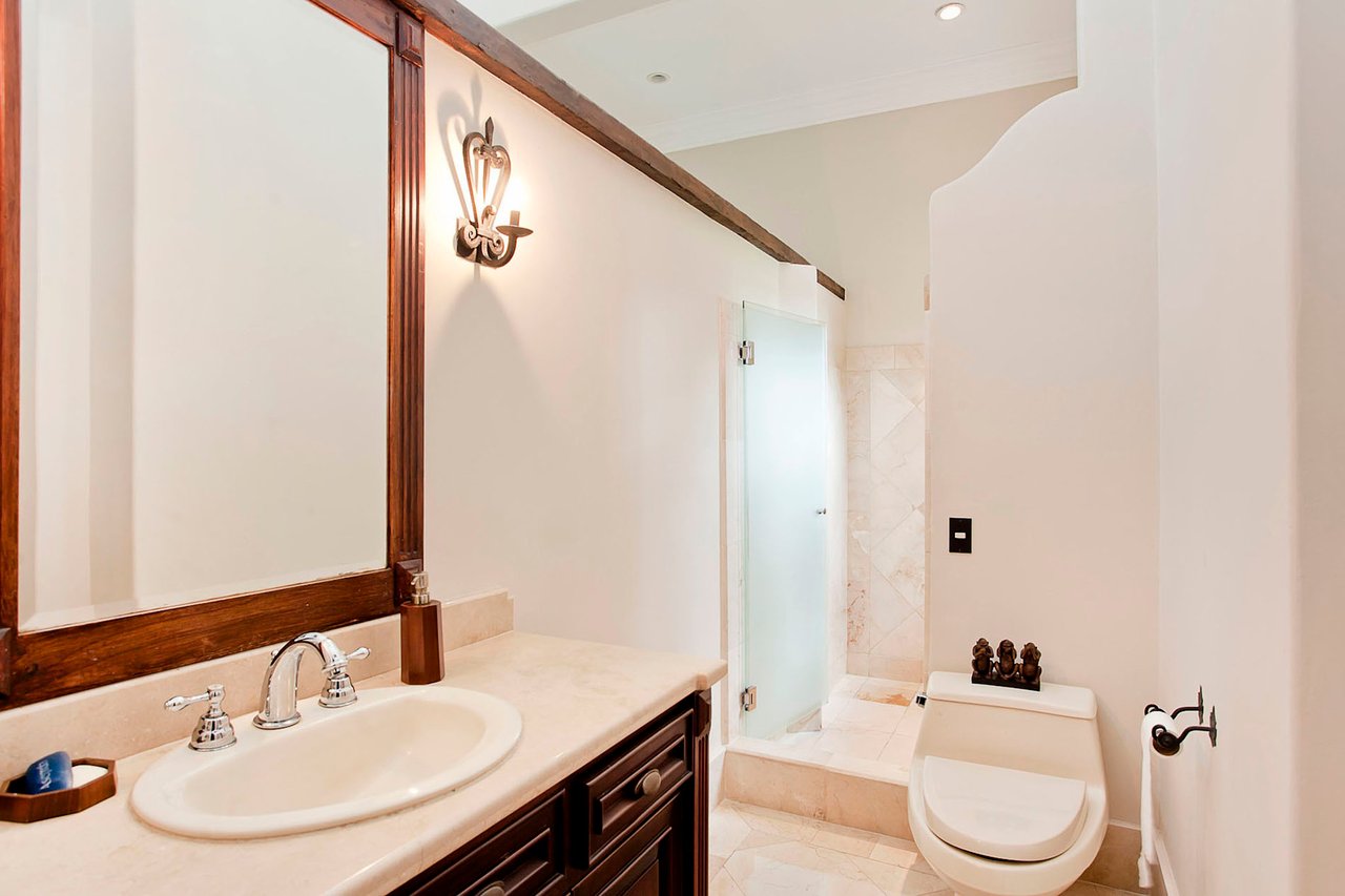 Colonial Equestrian Golf Estate, Heredia