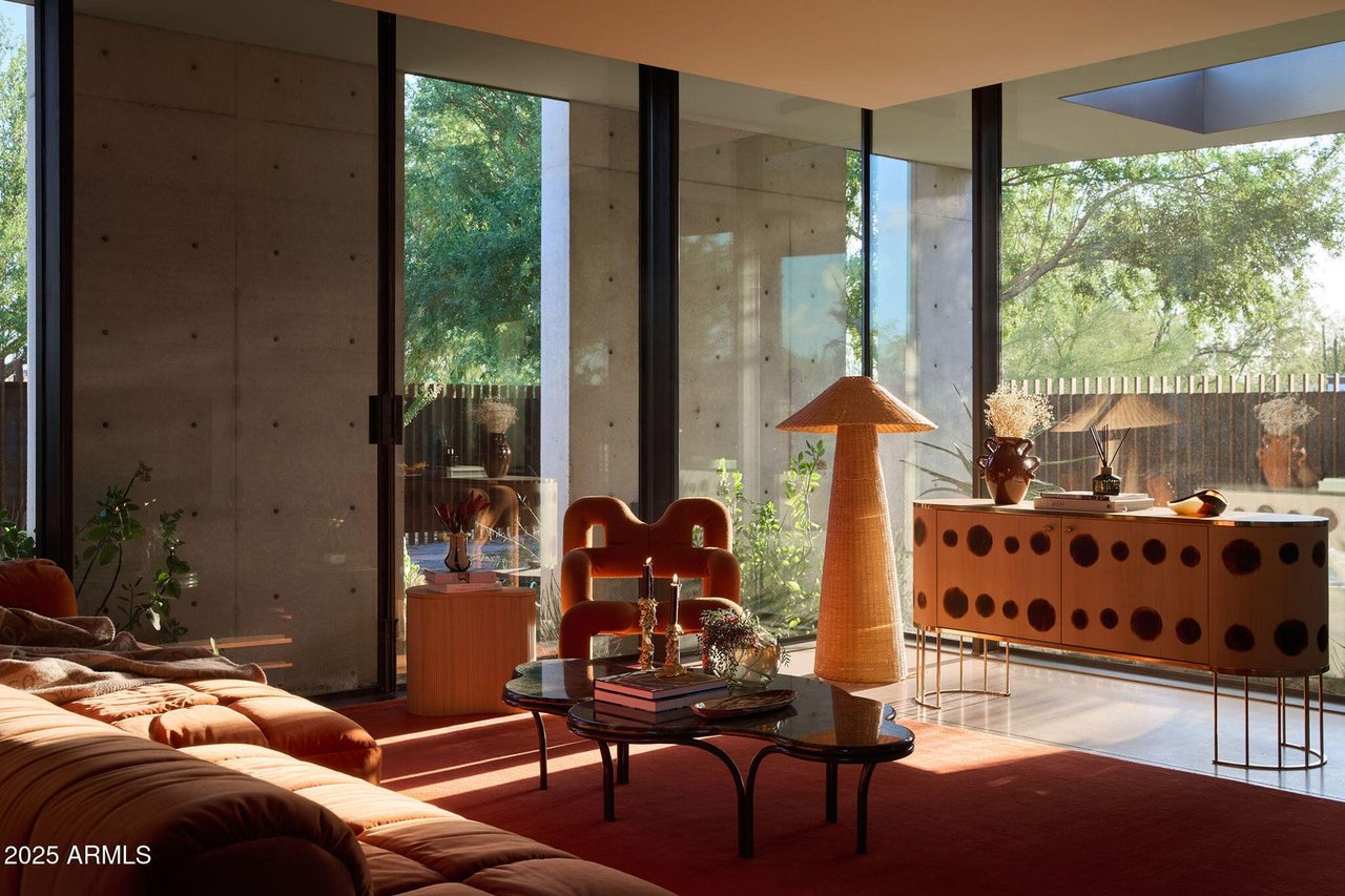 3700 E CAMINO SIN NOMBRE