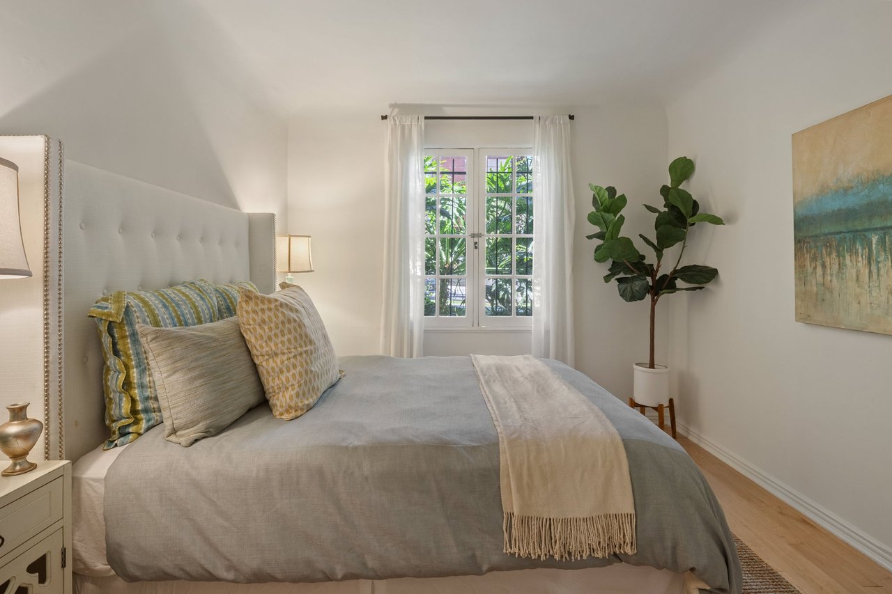 1345 N Hayworth Ave Unit: 2, West Hollywood 