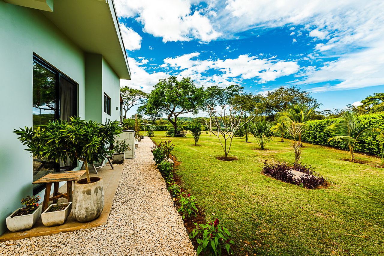 Casa Feliz | Tropical Oasis in La Josefina