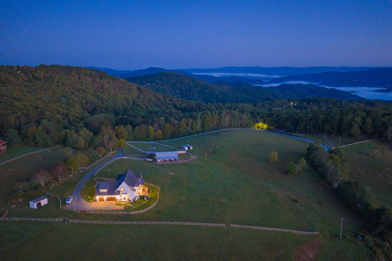 Sorrel Sky Farm Luxury Mountain Equestrian Estate