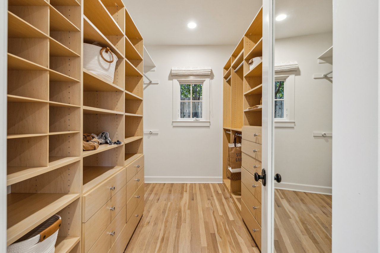 129 Sunnyside Avenue