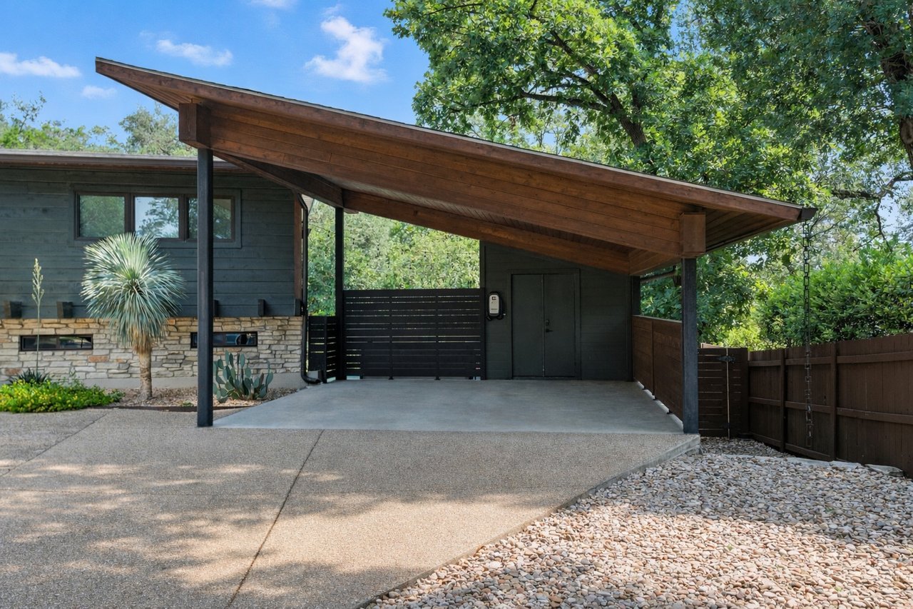 Balcones Mid-Century Modern Retreat