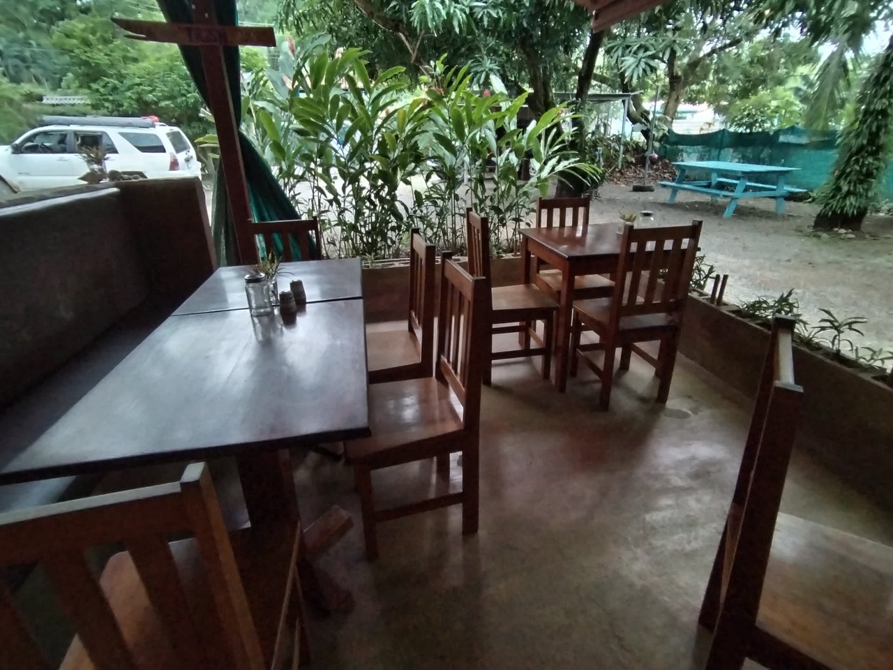 Established Restaurant with Living Quarters in Prime Uvita Location