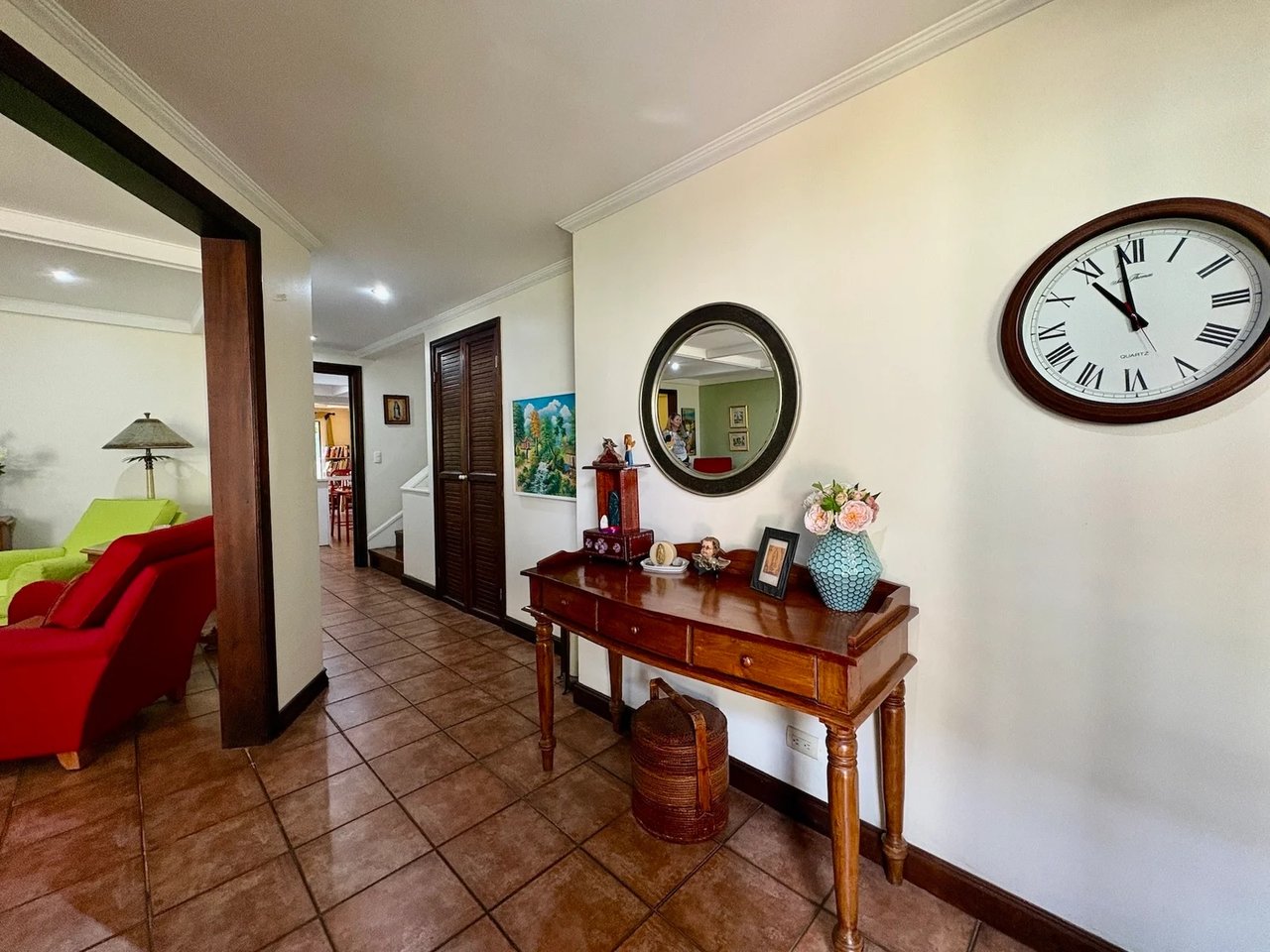 Remodeled Family Terrace Home, Escazu, San Jose