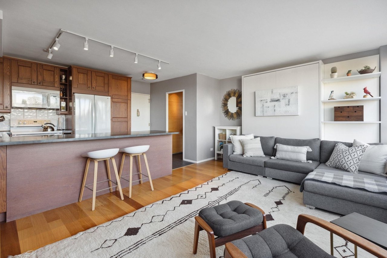 720-1445 Marpole Ave