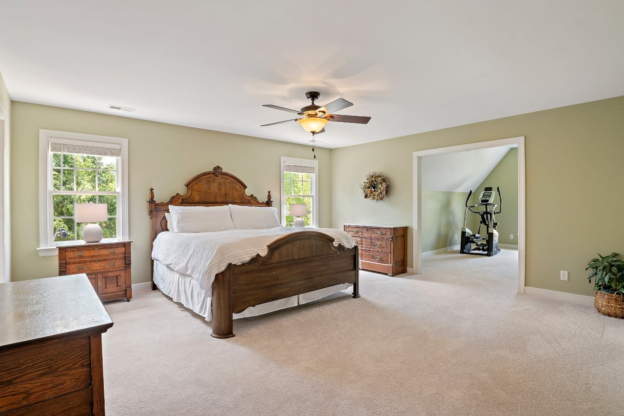 3513 Kings Farm Drive