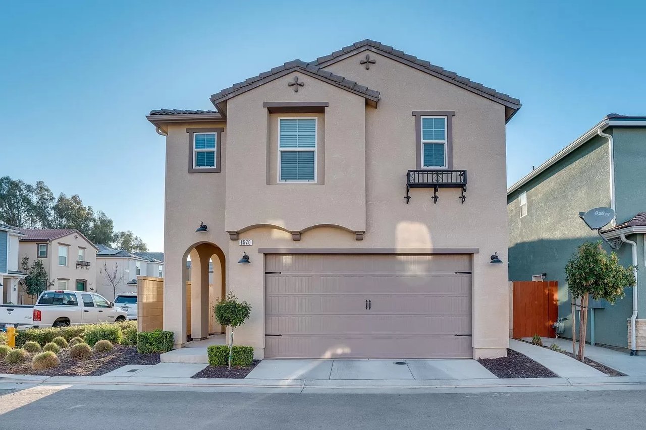 1570 Nabors Dr