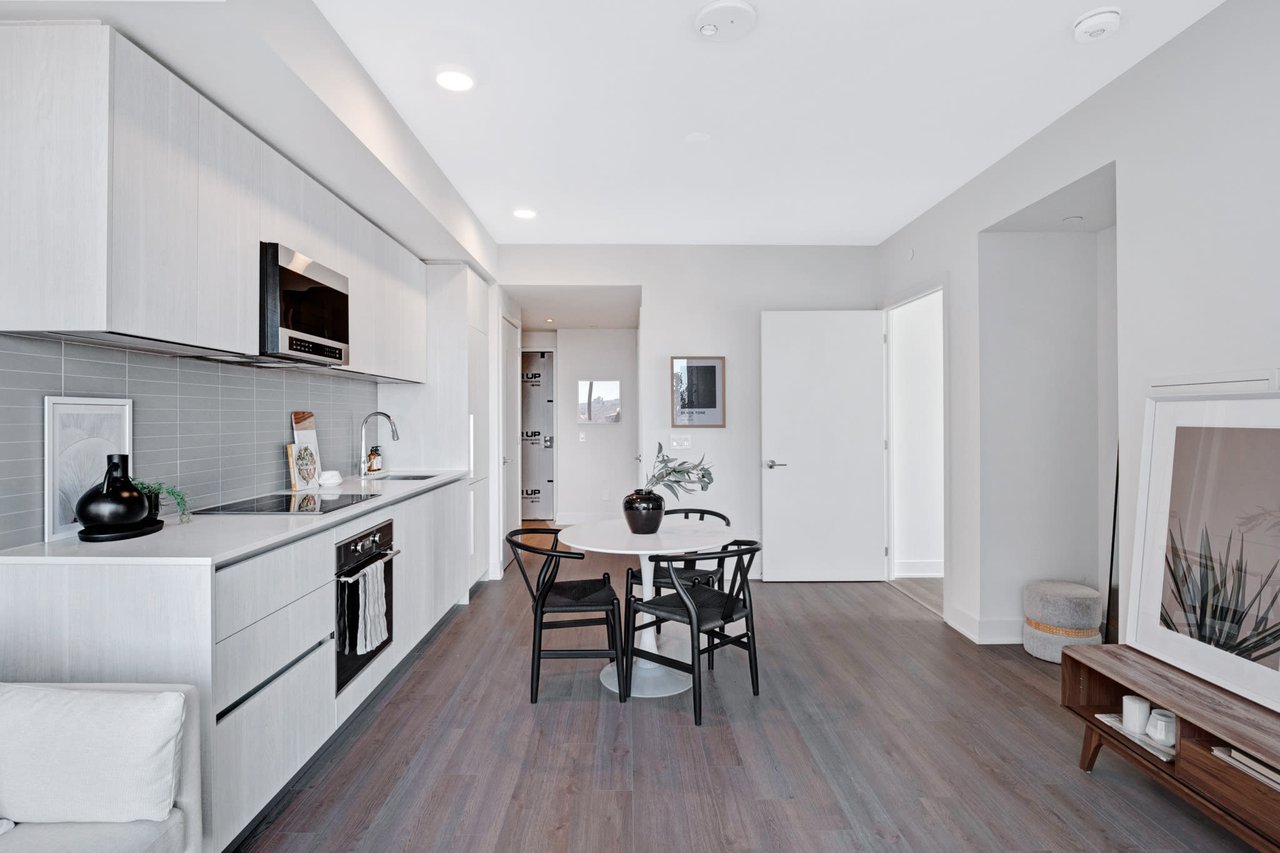 8 Cumberland