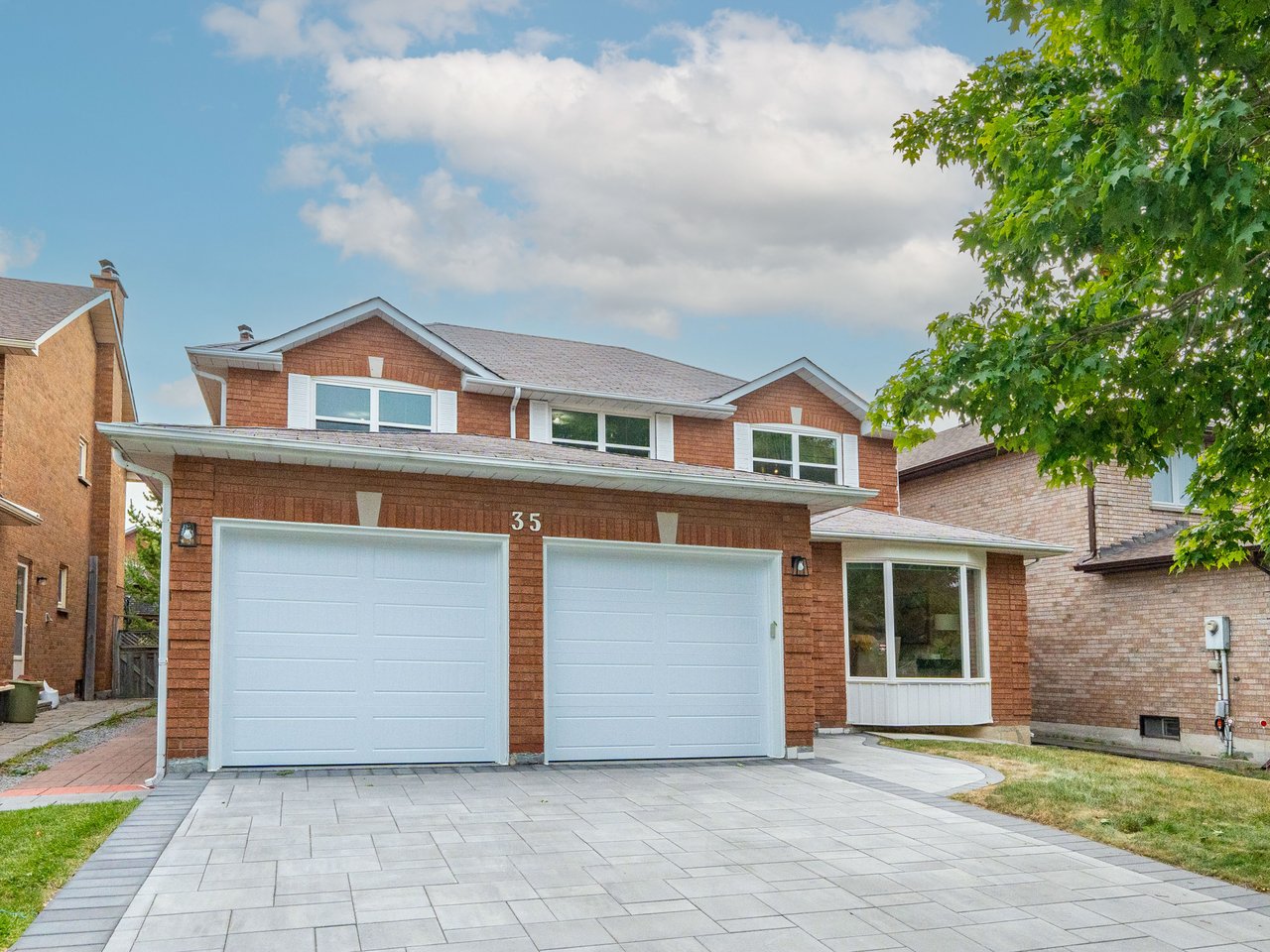 35 Lynngrove Crescent