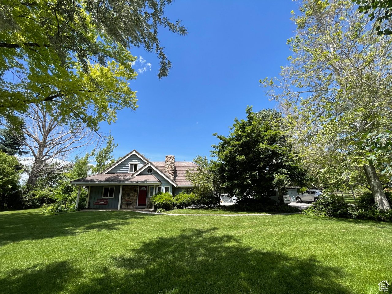 8800 S 921 E - Burgon Farm