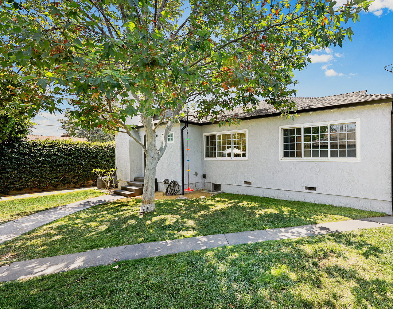 1600 N. Pepper Street