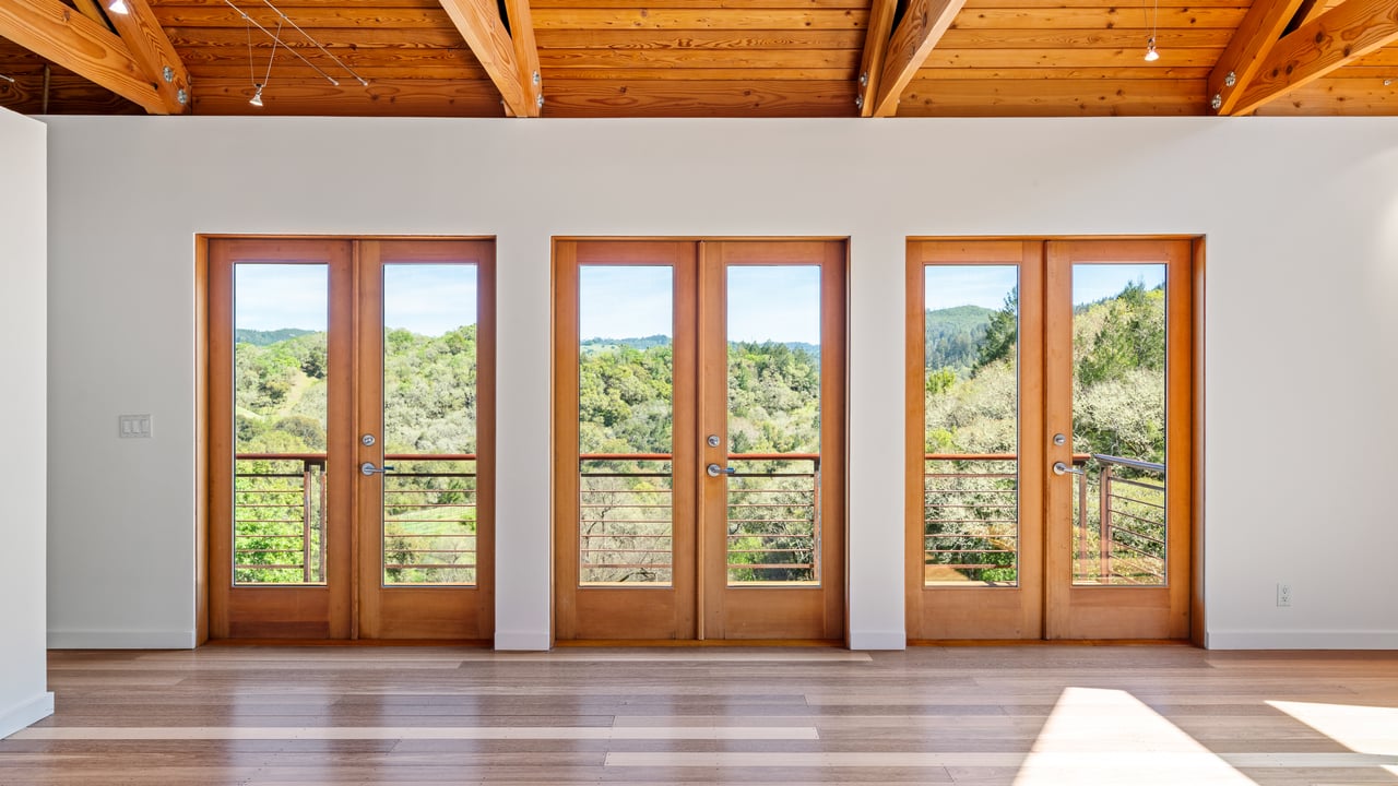 Leslie Creek Retreat