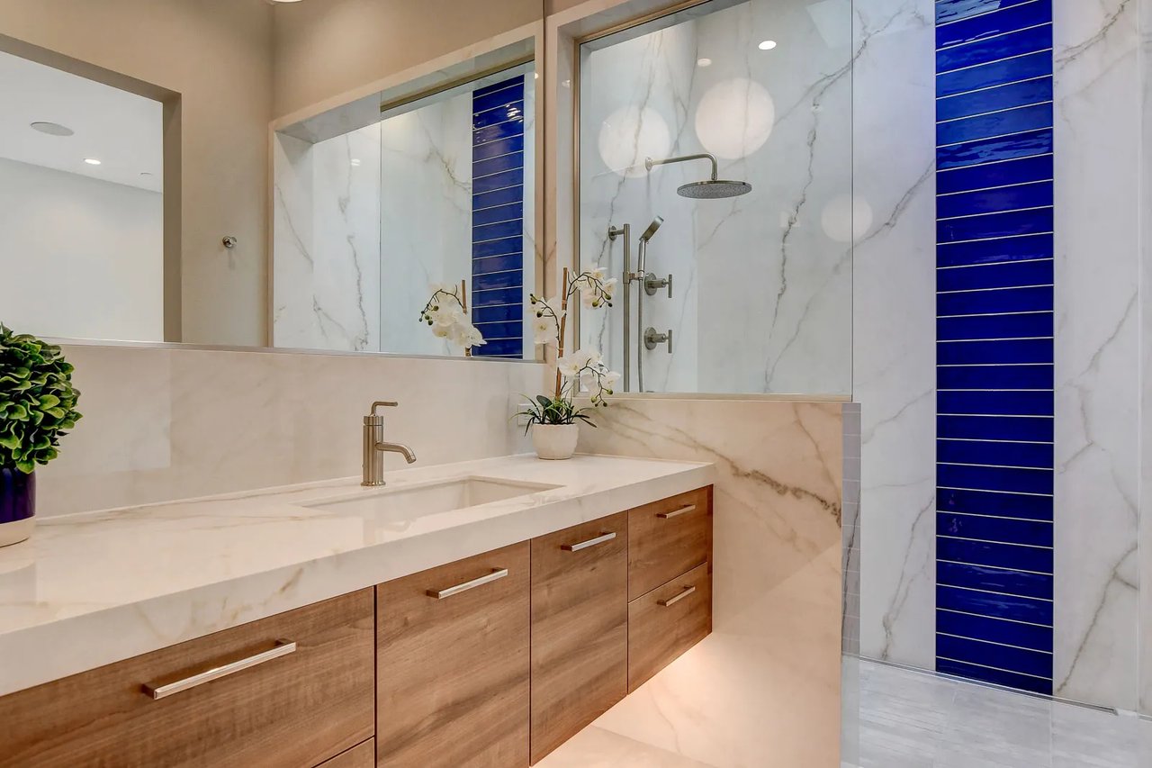 Modern Model Home for Sale in MacDonald Highlands