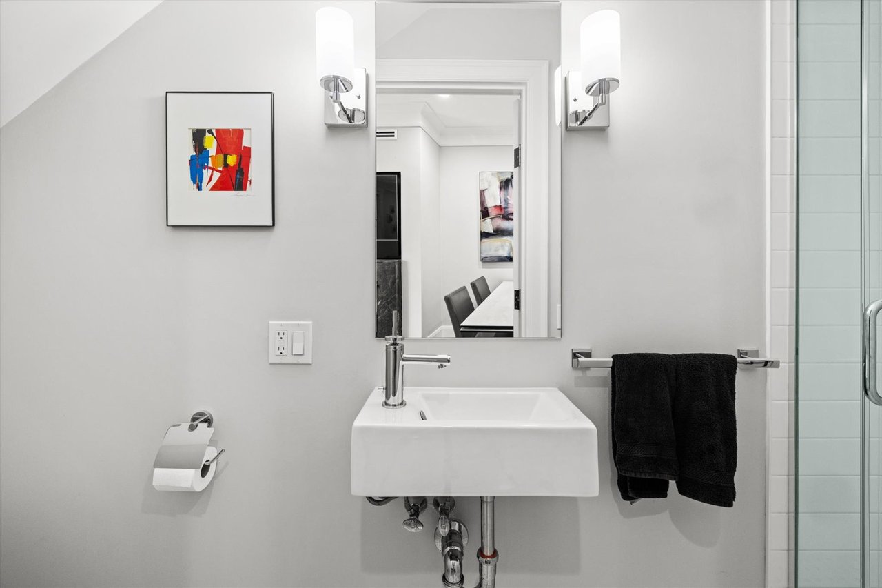 11 Claremont Park, Unit 1